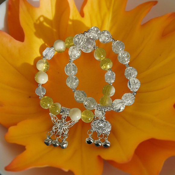 Yellow & White / Clear Beaded Bracelet Stack Handmade Stretch Bracelets - Picture 4 of 7